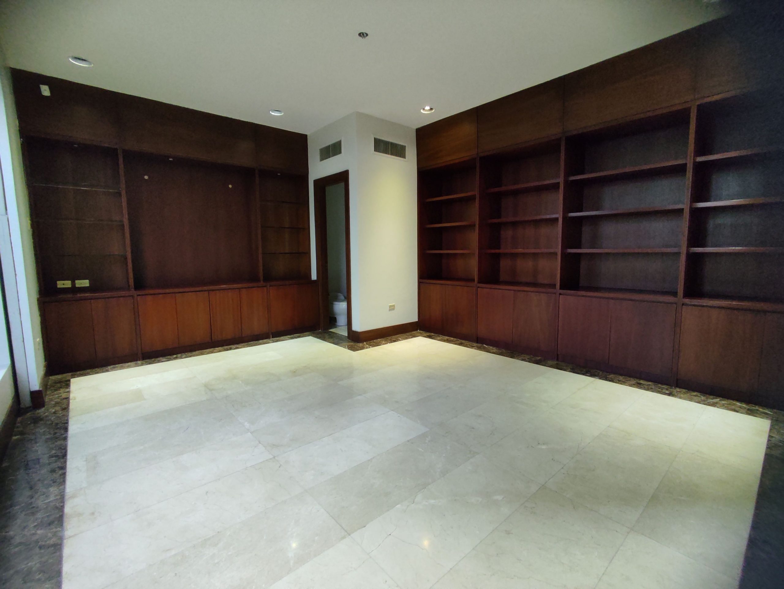 casa-en-venta-urdesa-central-norte-de-guayaquil-policentro-san-marino-oglobsa-bienes-raices-guayaquil-99