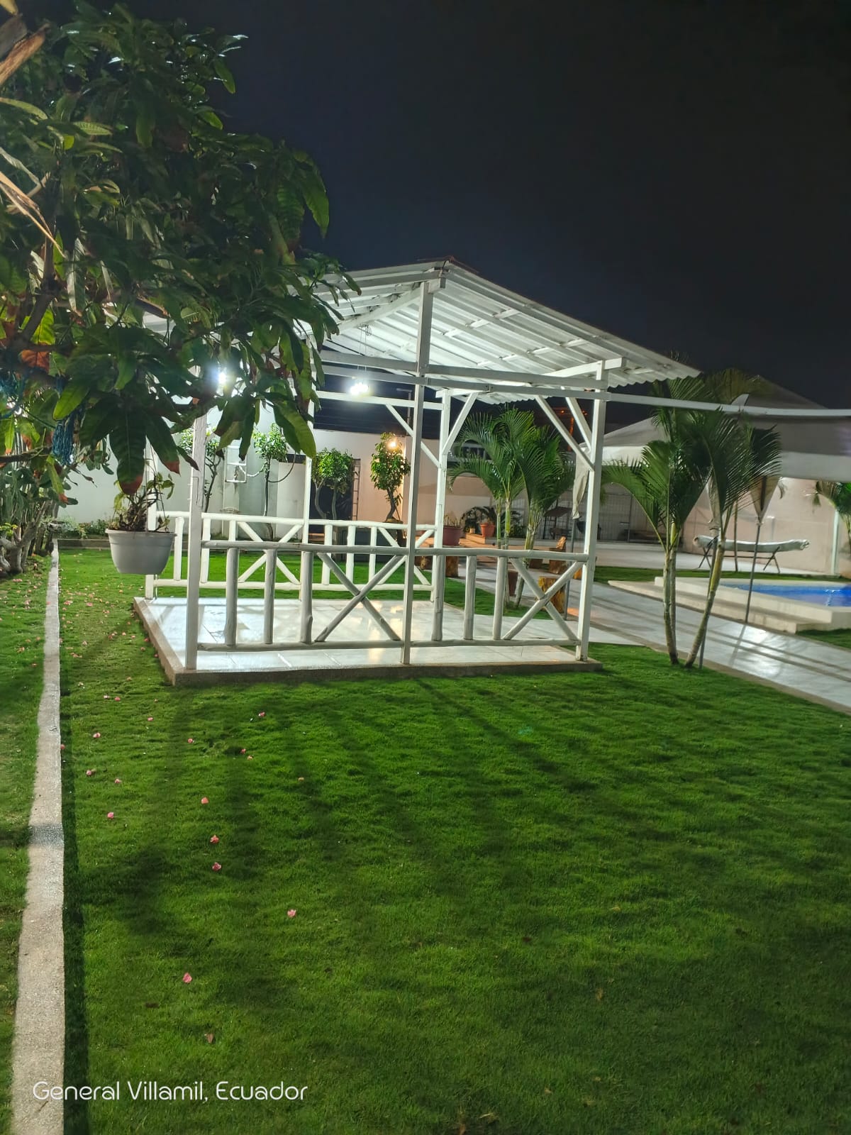 07f837ed-0c42-48ce-9bfd-98c7f5958780