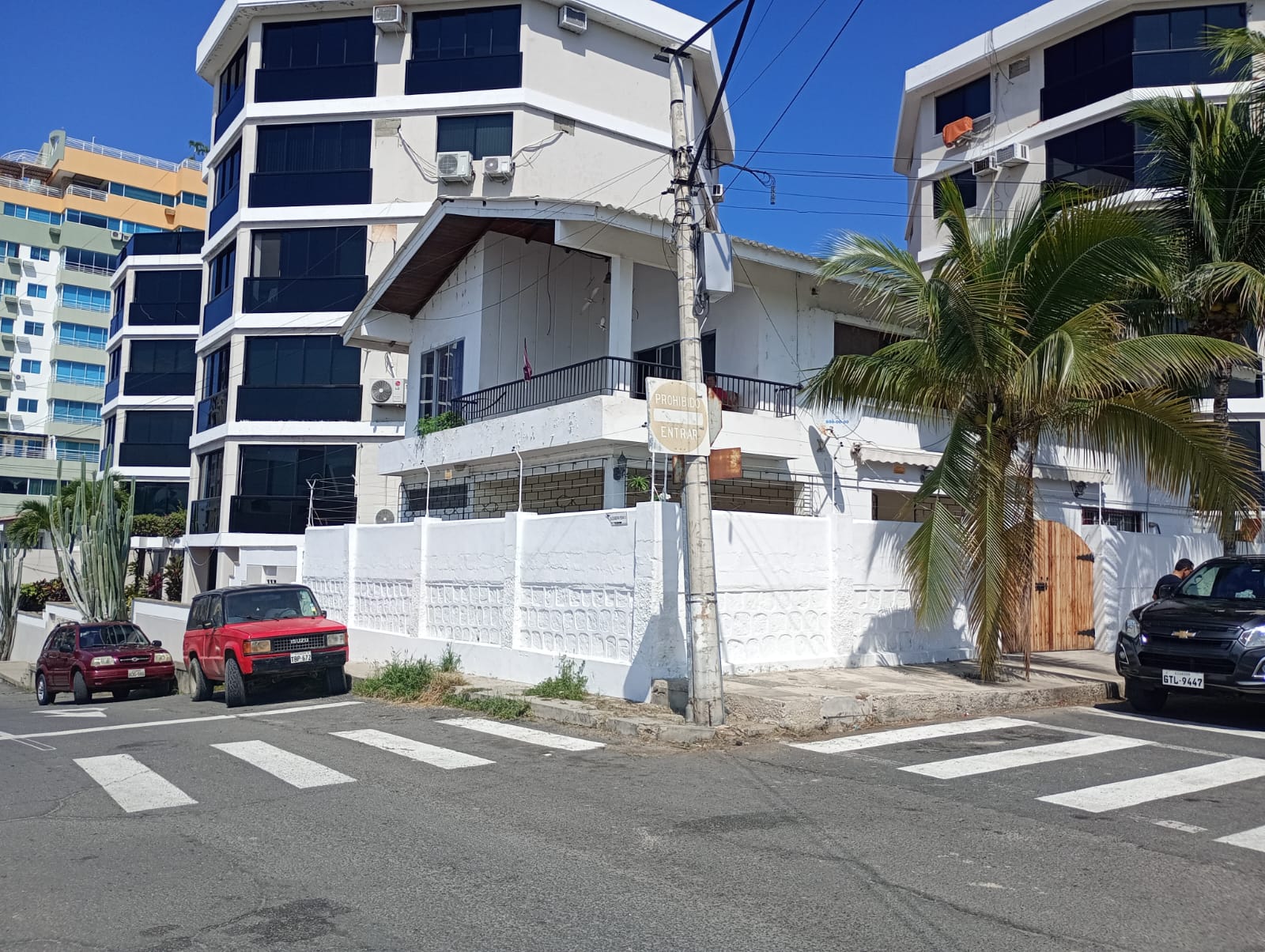 e3716d0e-9ab8-4b1d-b1f3-7f3178971971